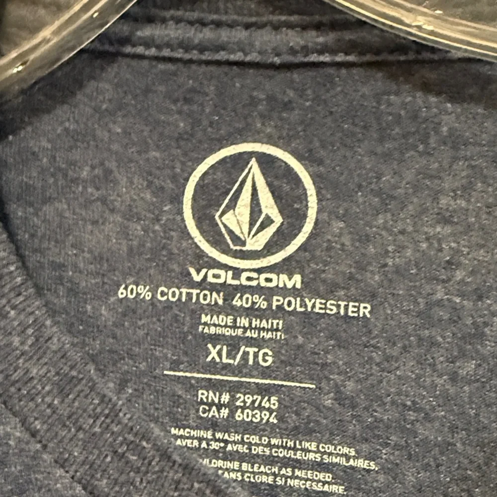 Volcano California Graphic Navy Blue T-Shirt - Picture 2 of 3